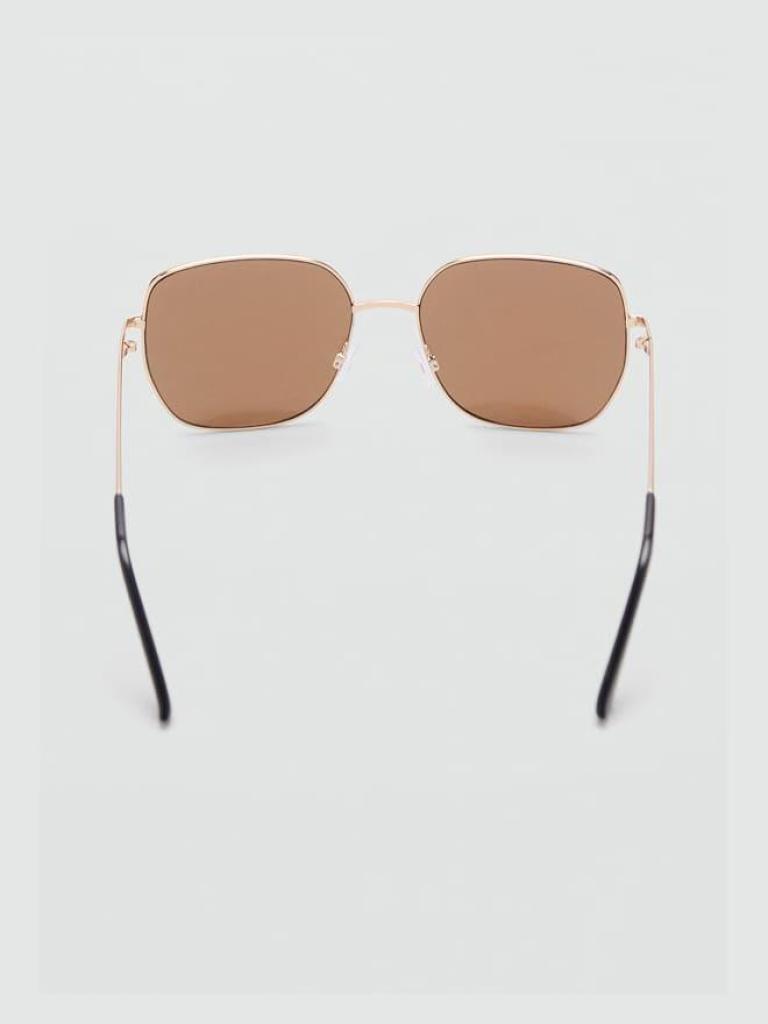 Square metallic frame sunglasses
